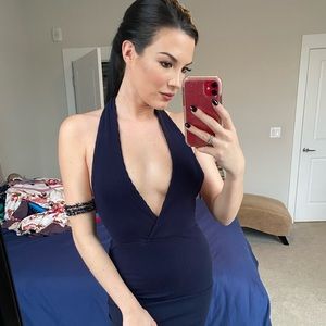 Navy halter dress 🔹